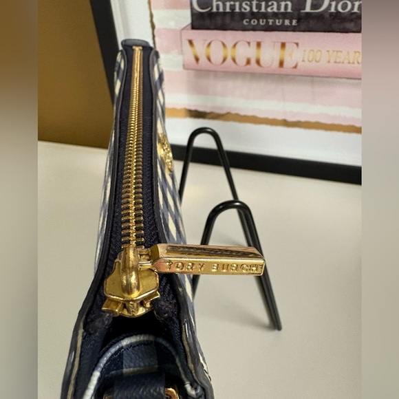 Tory Burch Robinson Navy White Gingham Crossbody - LNC - Picture 7 of 13